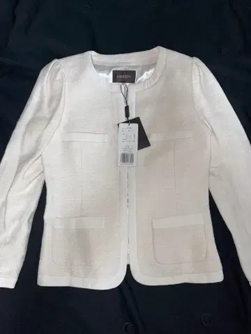 JUSGLITTY 아이보리 노카라 자켓 S