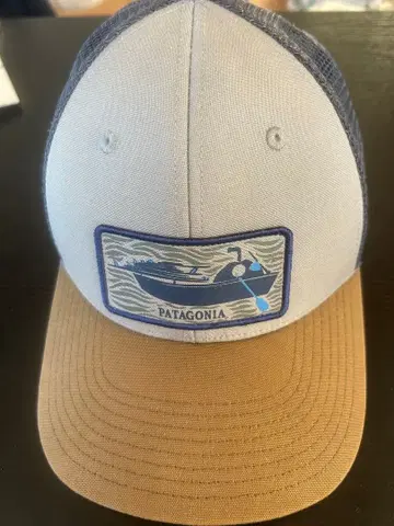 파타고니아 메쉬 캡 모자 브라운 계열 블루 계열