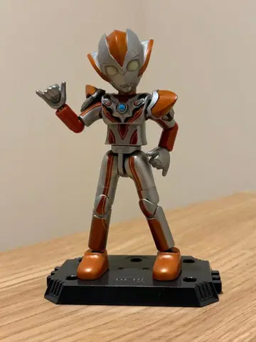 브루코 BLOKEES 울트라우먼 그리죠