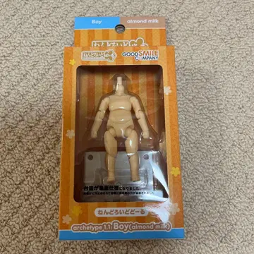 넨도로이드돌 바디 BOY (almond milk)