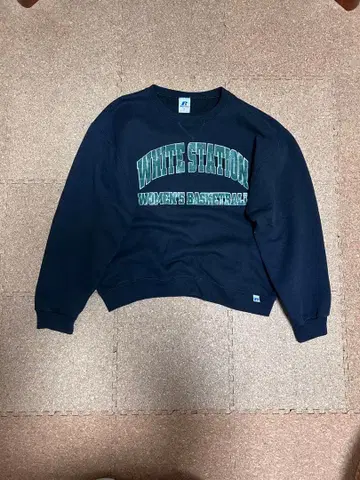 러셀 애슬레틱 칼리지 로고 쇼트 기장