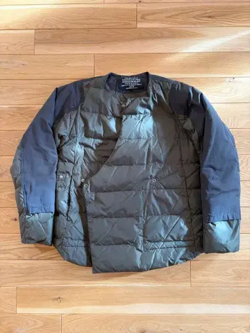 주카 zucca 노카라 다운 자켓 카키