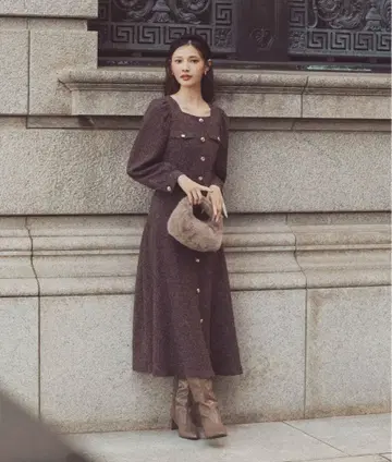 [1회 착용] 프론트 버튼 트위드 원피스 브라운 PS 사이즈