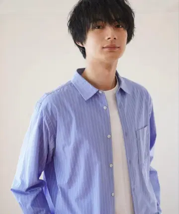 글로벌 워크 블루 셔츠