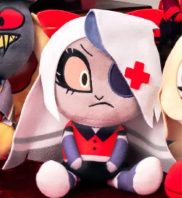 해즈빈 호텔에 오신 것을 환영합니다 앉은 봉제 인형 라운드원 한정판 바기