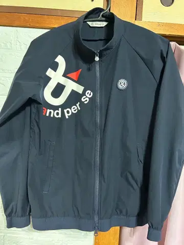 네이비 로고 자켓과 팬츠 세트