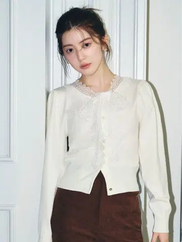 SNIDEL 레이스 보타이 가디건 같은 형태