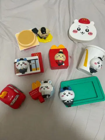 치이카와 (먼작귀) 맥도날드 캐릭터 피규어 8개 세트 (컴플리트)