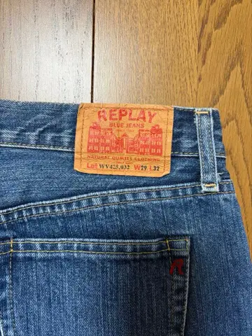 REPLAY bluejeans W29 L32