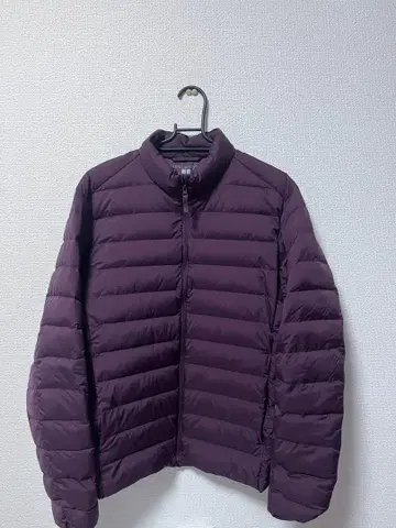 유니클로 울트라 라이트 다운 자켓 M 컬러: WINE