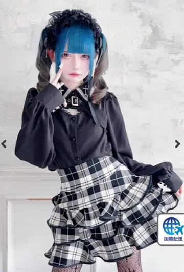 MARS 바스트 오픈 크로스 자수 블라우스, 스커트