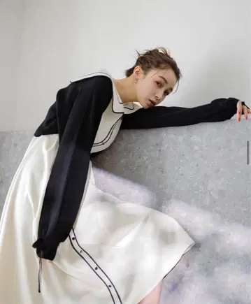 후지이 사치 콜라보 dazzlin 빅 컬러 파이핑 원피스