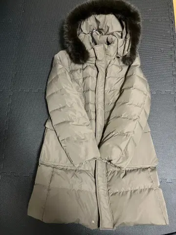 새상품급 ROPE PICNIC 후드 부착 다운 자켓 38