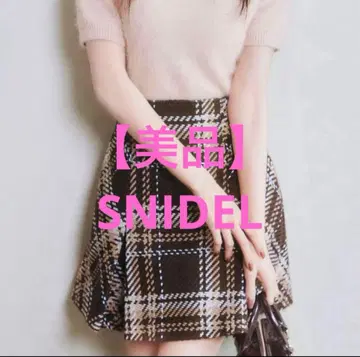 [새상품급] Sustainable 로빙 체크 미니 스커트 SNIDEL