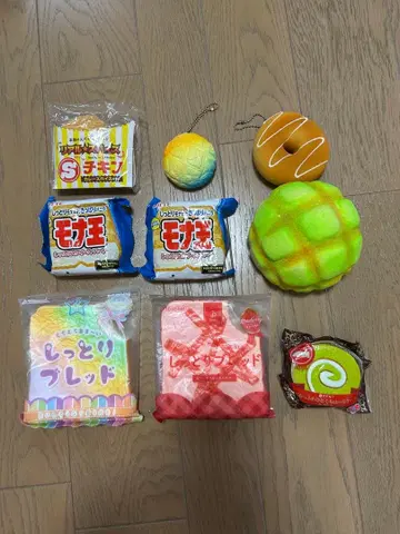 컬러풀 디저트 모양 스퀴즈 세트 식빵