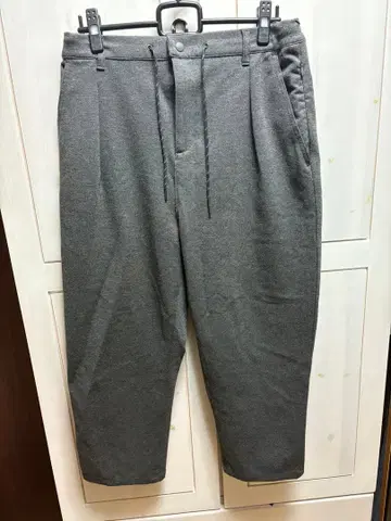 Wild Things 그레이 팬츠 L