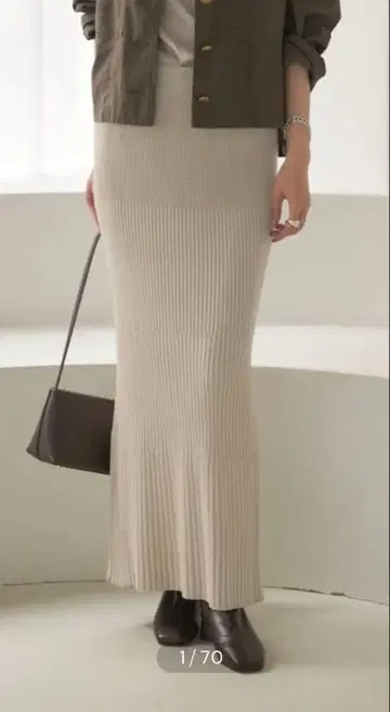 미사용 NOBLE 리브 니트 타이트 스커트 베이지