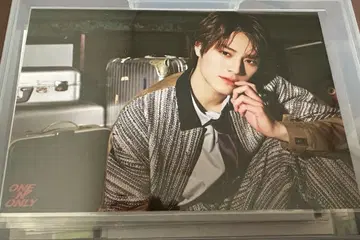 ONE N' ONLY 원엔 켄신 우에무라 켄신 브로마이드 #024