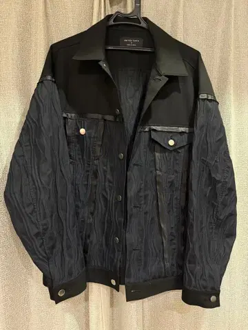 UNITED TOKYO 블랙 자켓 사이즈 2