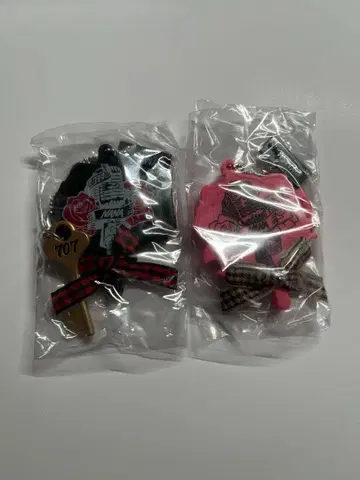 NANA 가챠가챠 나나 손거울 열쇠 포함 레어+하치 손거울 보통