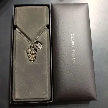 미사용 보관품 조지 젠슨 동글동글한 포도 모티브 목걸이