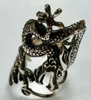 드래곤 디자인 용 반지