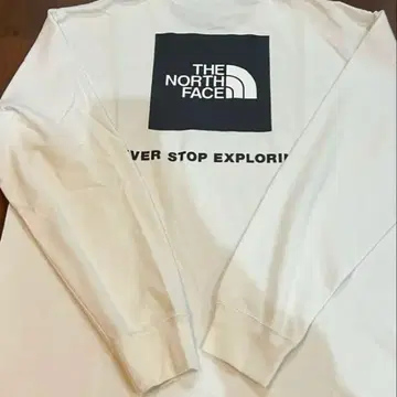 THE NORTH FACE 화이트 T셔츠