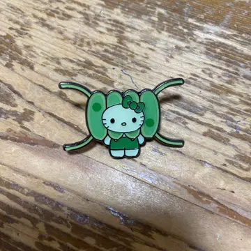 오사카 간사이 만박 2025 일본관 모 키티 핀 배지