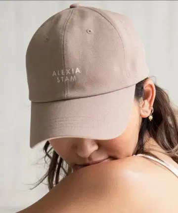 ALEXIA STAM 알리시아 스탄 베이지 캡 프리 사이즈 모자