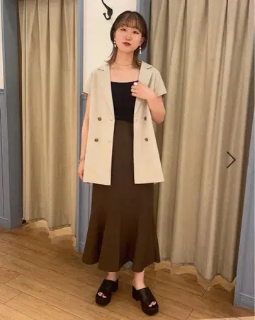 LOWRYSFARM 암젠 벨트 베스트 택 포함 미사용 새상품