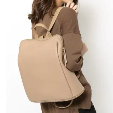 [ 새상품급 ] BARNYARDSTORM 스퀘어 세로 포켓 백팩 모카