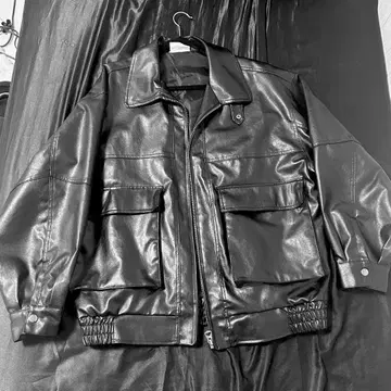 블랙 가죽 자켓