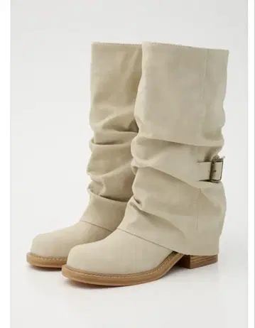 Ngm.S LOOSE 부츠 아이보리