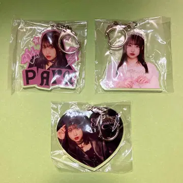 새상품 미개봉 큐티 스트릿 사쿠라바 하루카 탄생 기념 아크릴 키링