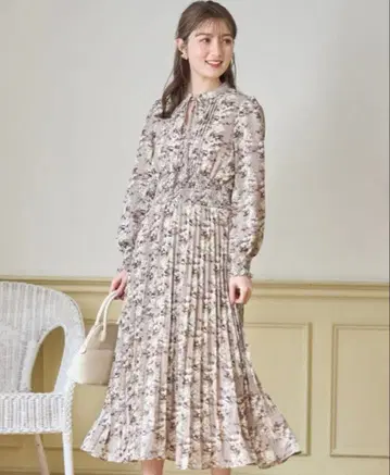 토코 클로젯 아가씨 뉘앙스 플라워 원피스 모카 핑크