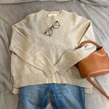 르 쉘 블루 베이지 울 크루넥 스웨터