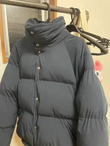 ZARA 다운 자켓 사이즈 S 다크 블루