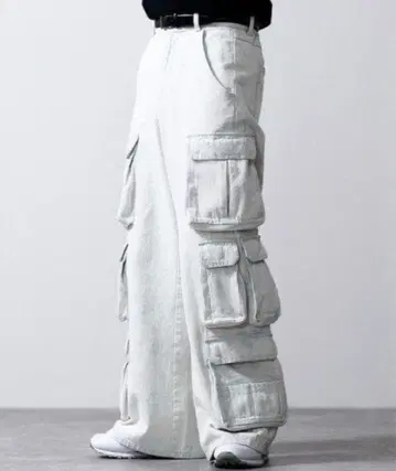 [ 선착순 ] L 사이즈 CLEL 메니 포켓 데님 팬츠