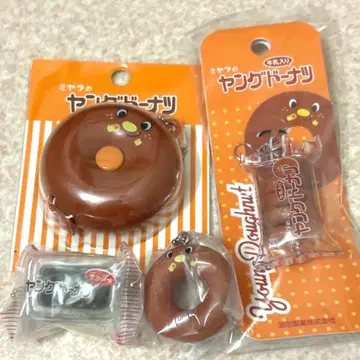 미야타 영 도넛 미니어처 참 스트랩 세트