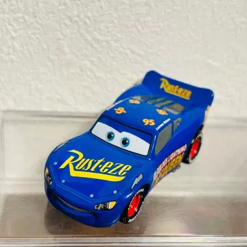 카즈 토미카 라이트닝 맥퀸 패뷸러스 타입 단종 레어