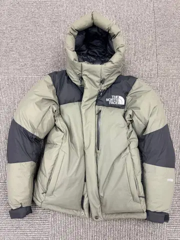 THE NORTH FACE 다운 자켓 후드 부착