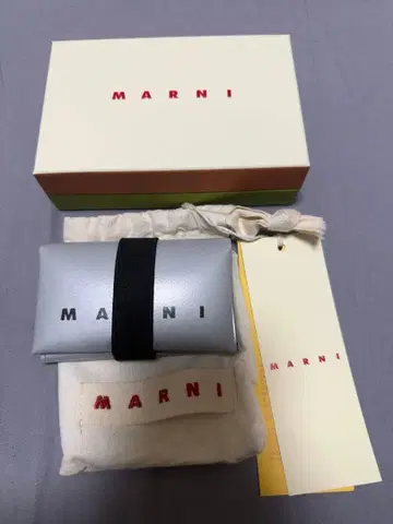 MARUNI 실버 오리가미 3단 폴더형 지갑