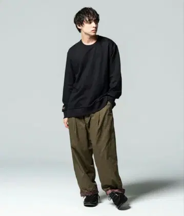 선착순 glamb 카키 와이드 팬츠