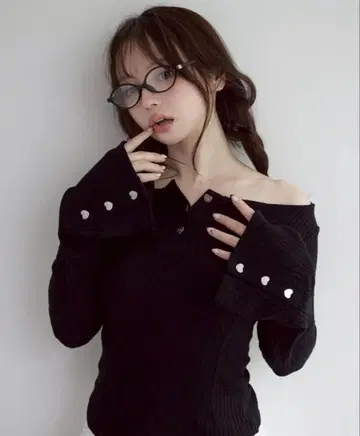 andmary Dorothy heart tops