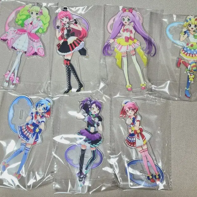 [미개봉 현물] 프리파라 공식 샤이니네온 중국 아크릴 스탠드 라라 시온