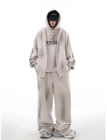 MATERIAL 지퍼 후드티 & 스웨트 팬츠 상하의 셋업 베이지