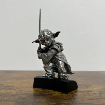 ROYAL SELANGOR 스타워즈 피규린 [요다]