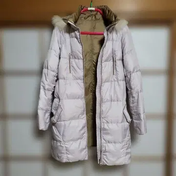 RV 후드 부착 라이트 핑크 다운 코트