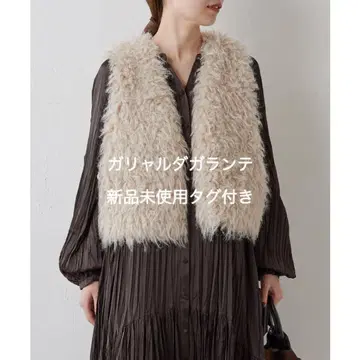 [ 택 포함 미사용 새상품 ] 개럴개런트 인조 모피 베스트