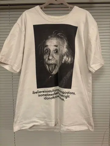sacai 아인슈타인 T셔츠